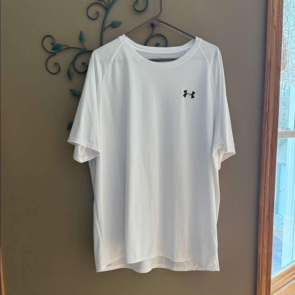 Under Armour Men's White Short Sleeve Tee